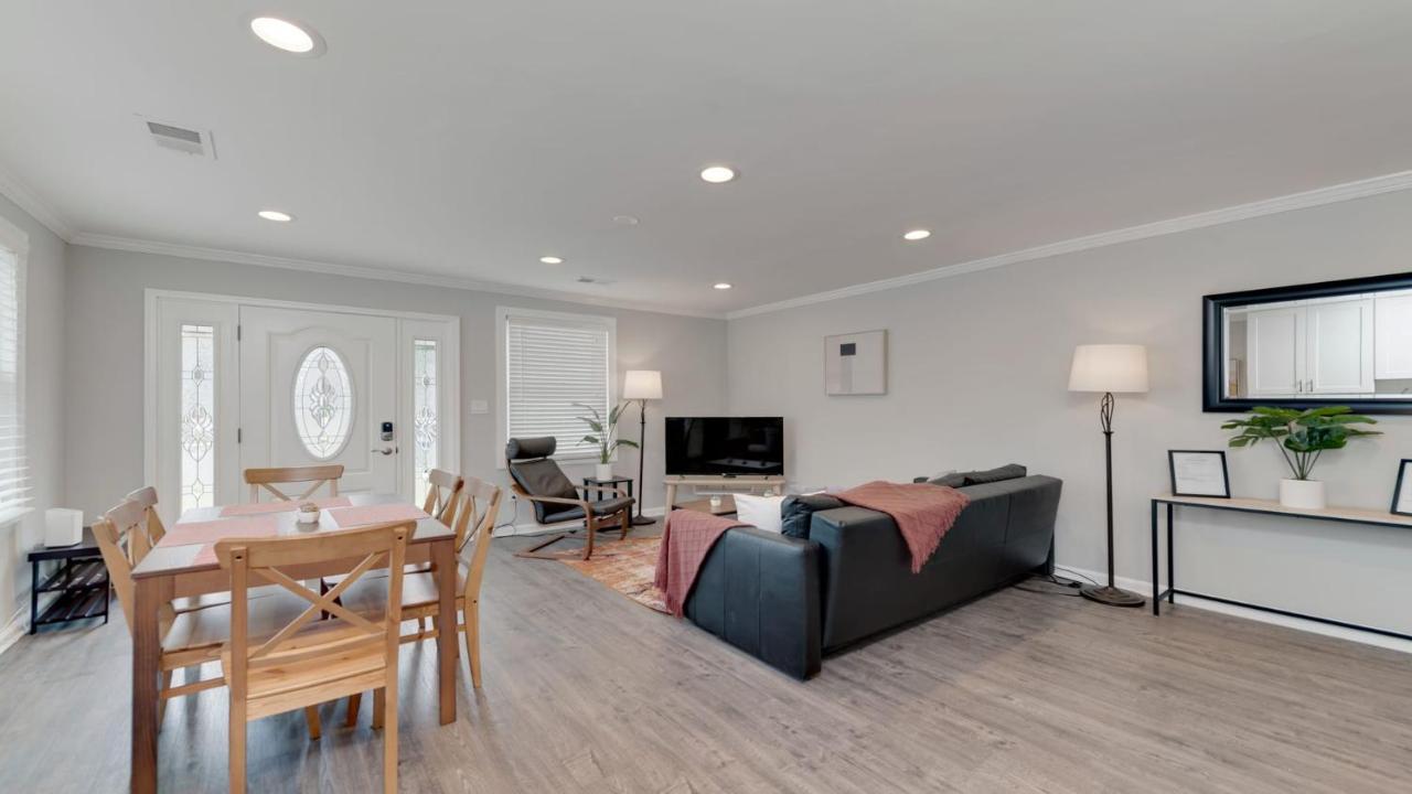 Stylish 3Br 3Ba Colonial House By Cozysuites Alexandria Buitenkant foto